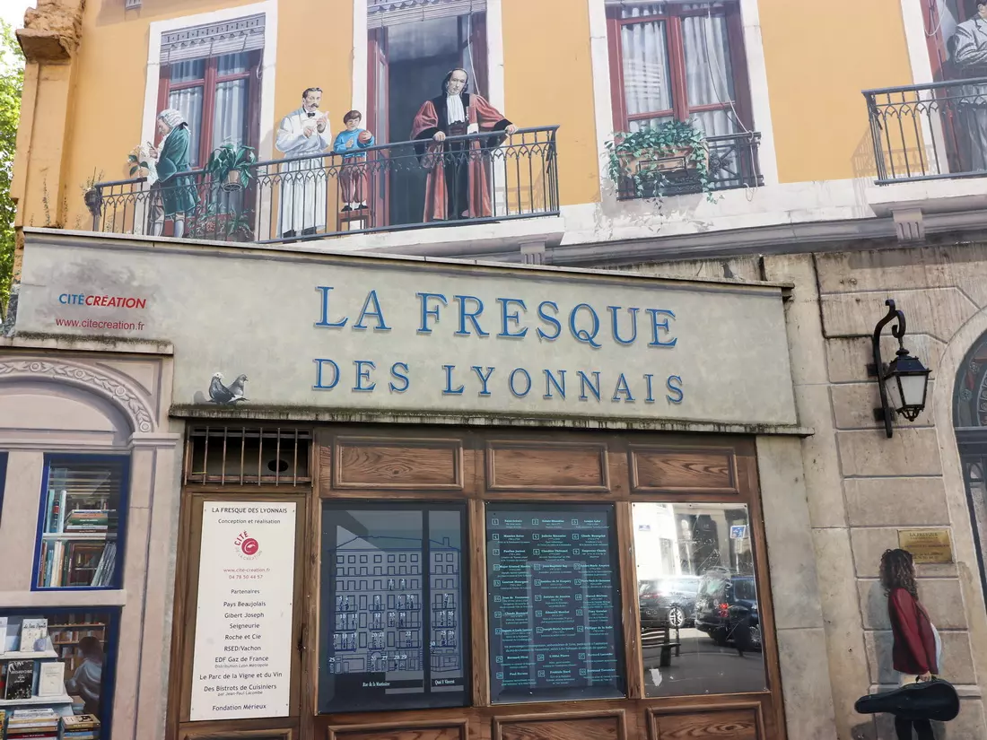 Fresque des Lyonnais: Painted building with famous figures from Lyon’s history.