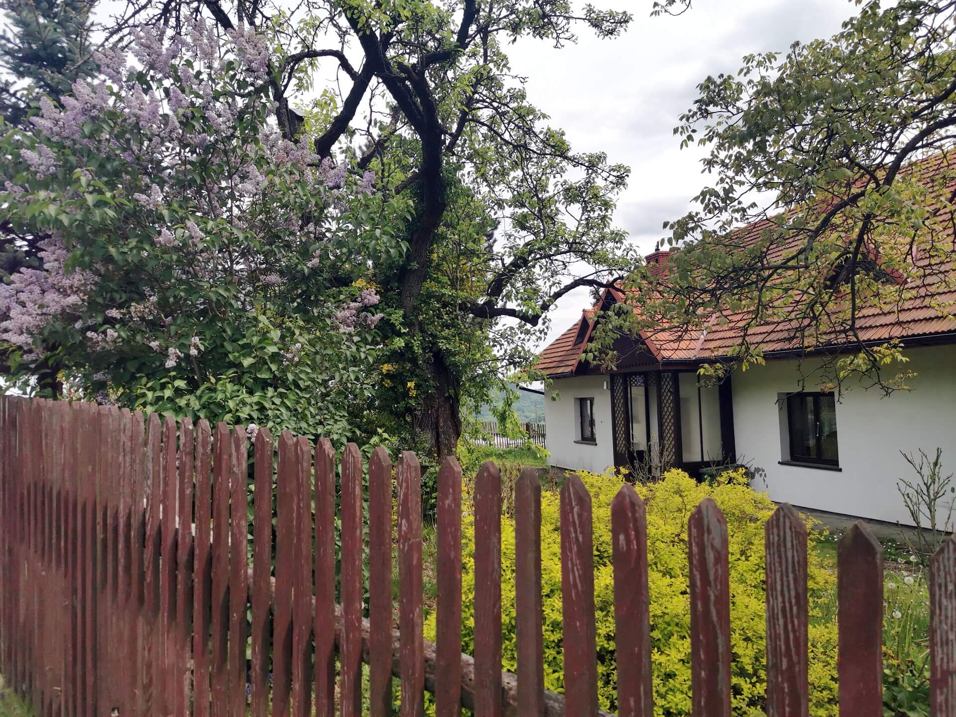 house and garden along the walking routes in Kalwaria Zebrzydowska
